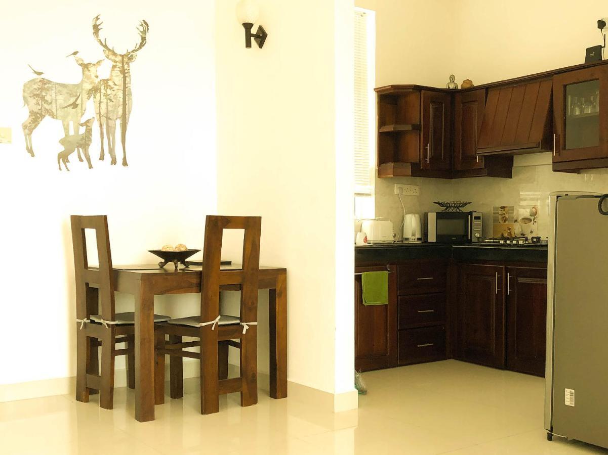 City Tower, Luxury 2 Two Bed Seaview Apartment Colombo Dehiwala-Mount Lavinia Екстер'єр фото